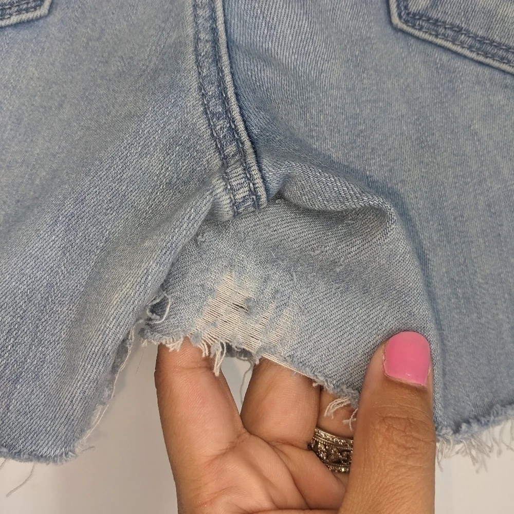 AMERICAN EAGLE Curvy Hi-Rise Jegging Denim Jean Shorts